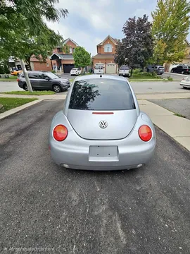 2005 Volkswagen Beetle