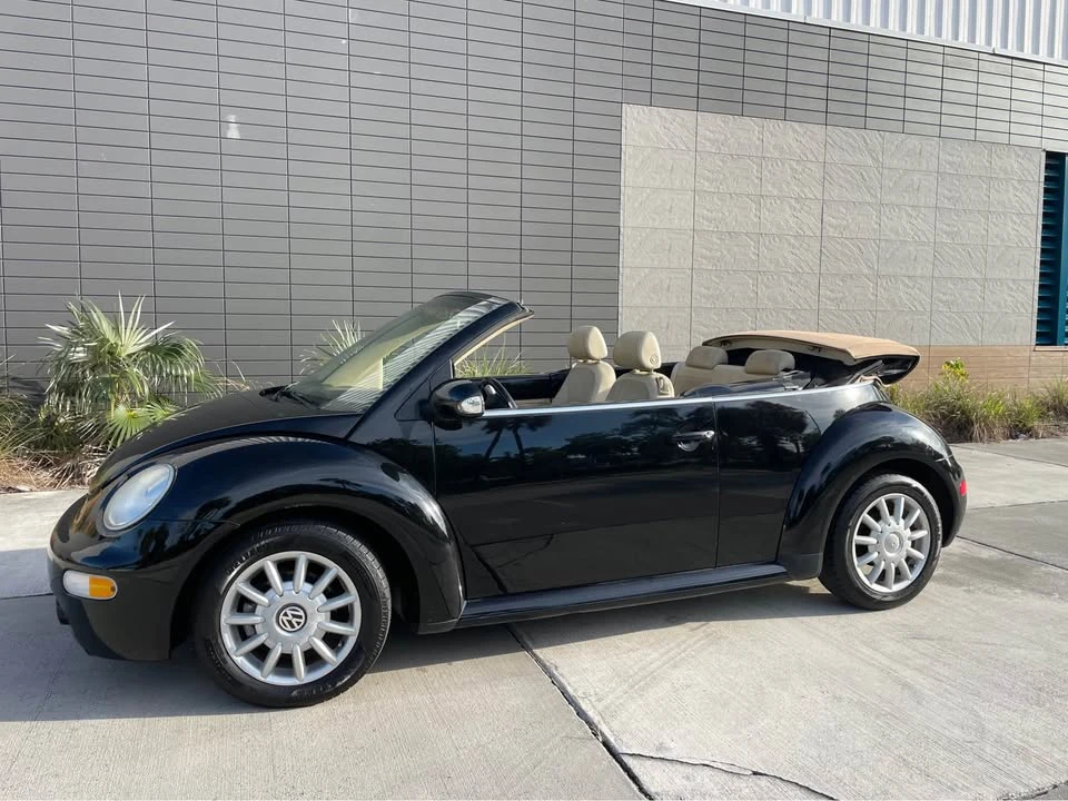 2005 Volkswagen New Beetle - Image 5 of 7