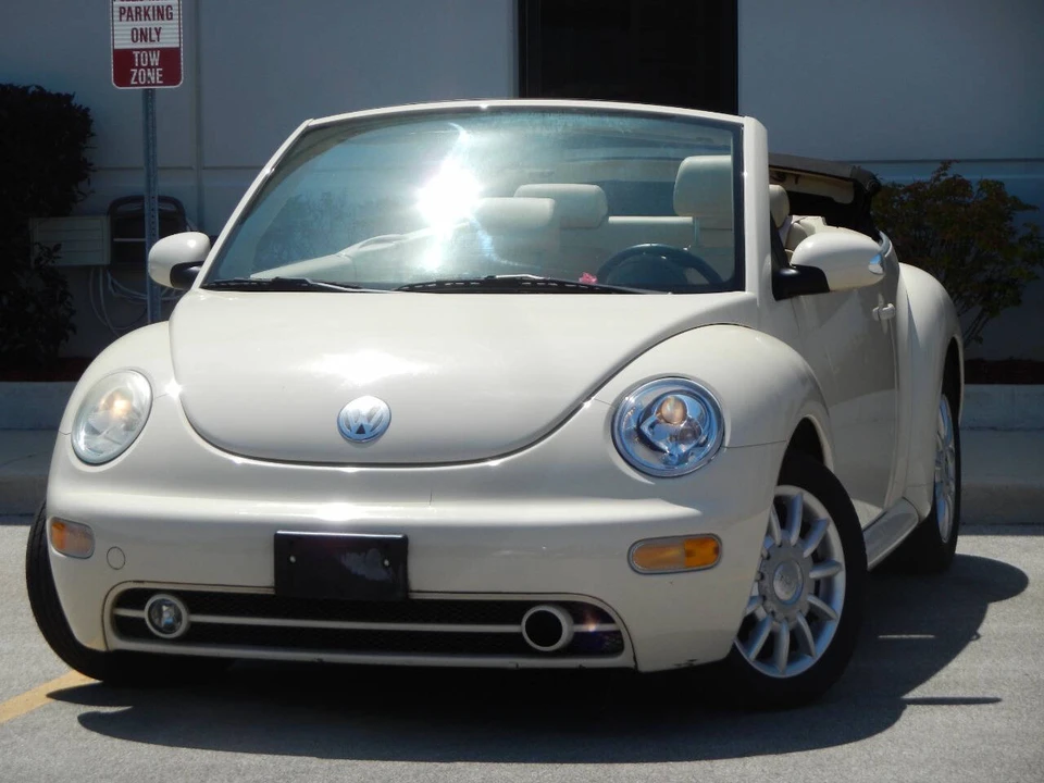 2005 Volkswagen New Beetle - Image 3 of 12