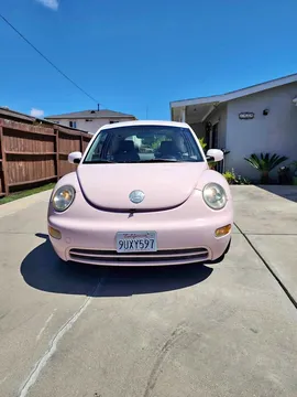 2005 Volkswagen Beetle Convertible 2D