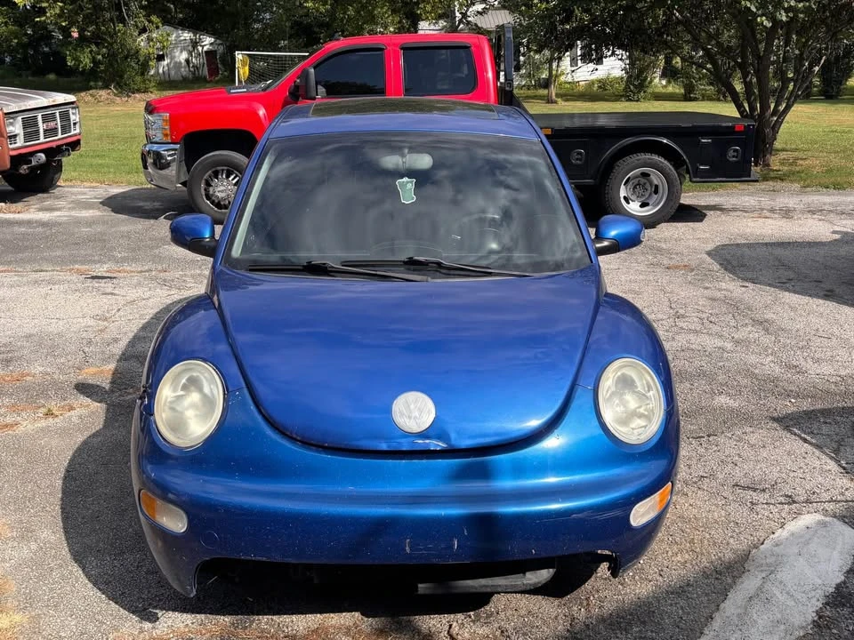 2005 Volkswagen New Beetle - Image 2 of 7