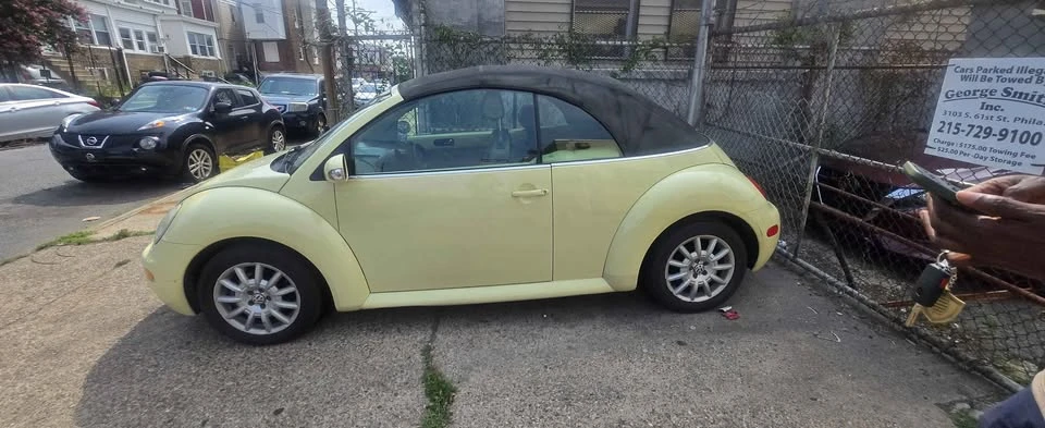 2005 Volkswagen New Beetle - Image 6 of 14