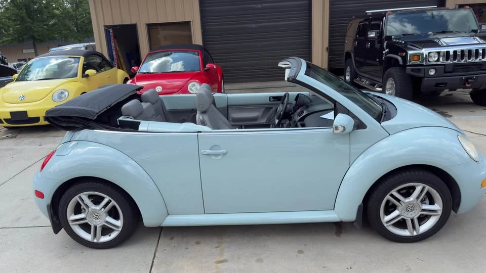 2005 Volkswagen New Beetle - Image 7 of 19