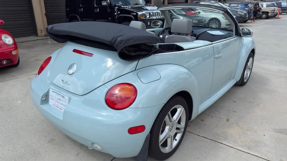 2005 Volkswagen New Beetle - Image 5 of 19