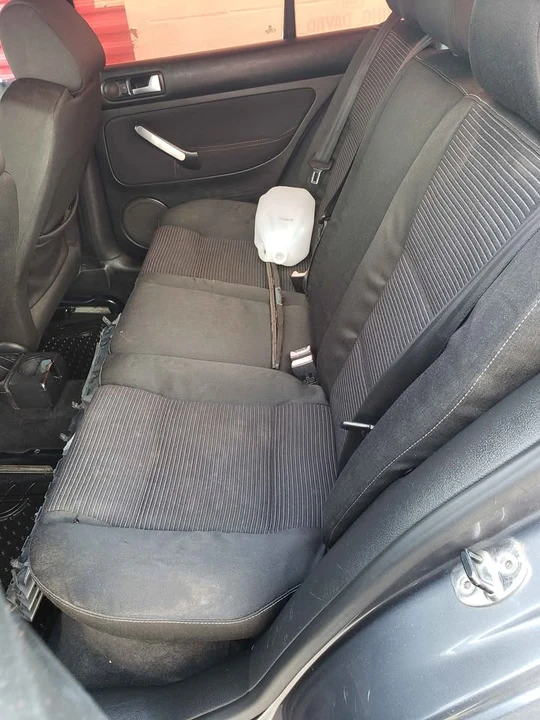 2005 Volkswagen A4 Jetta - Image 12 of 18