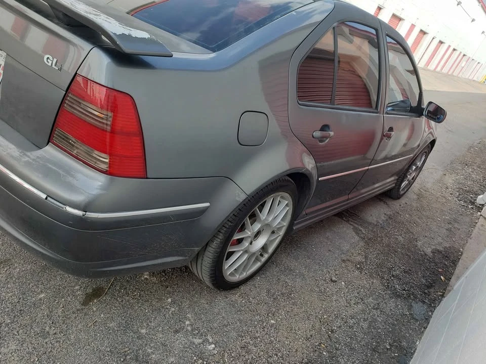 2005 Volkswagen A4 Jetta - Image 4 of 18
