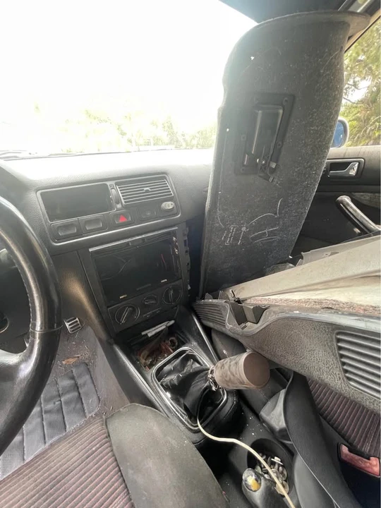 2005 Volkswagen Golf Mk4 - Image 8 of 14
