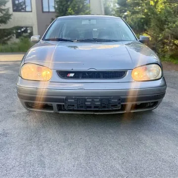 2005 Volkswagen Golf GTI