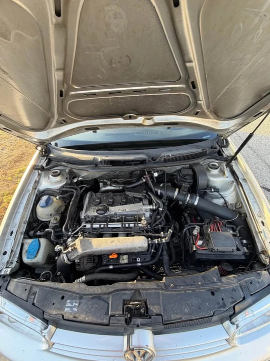 2005 Volkswagen GTI Mk5 - Image 2 of 6