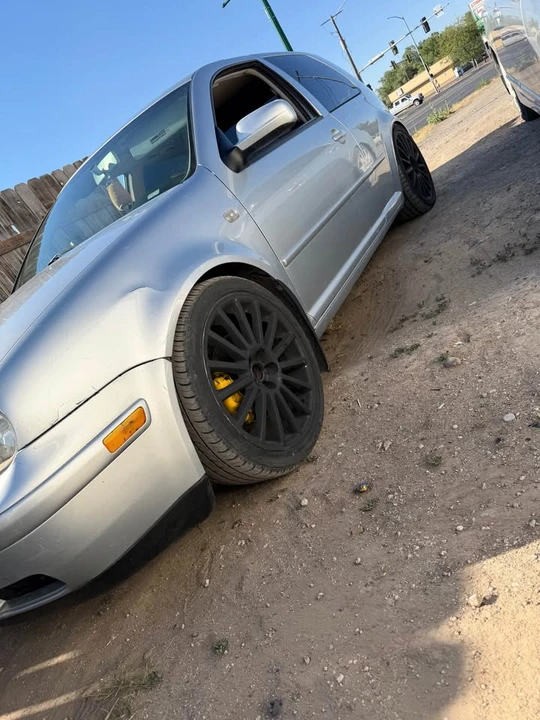 2005 Volkswagen GTI Mk5 - Image 2 of 14