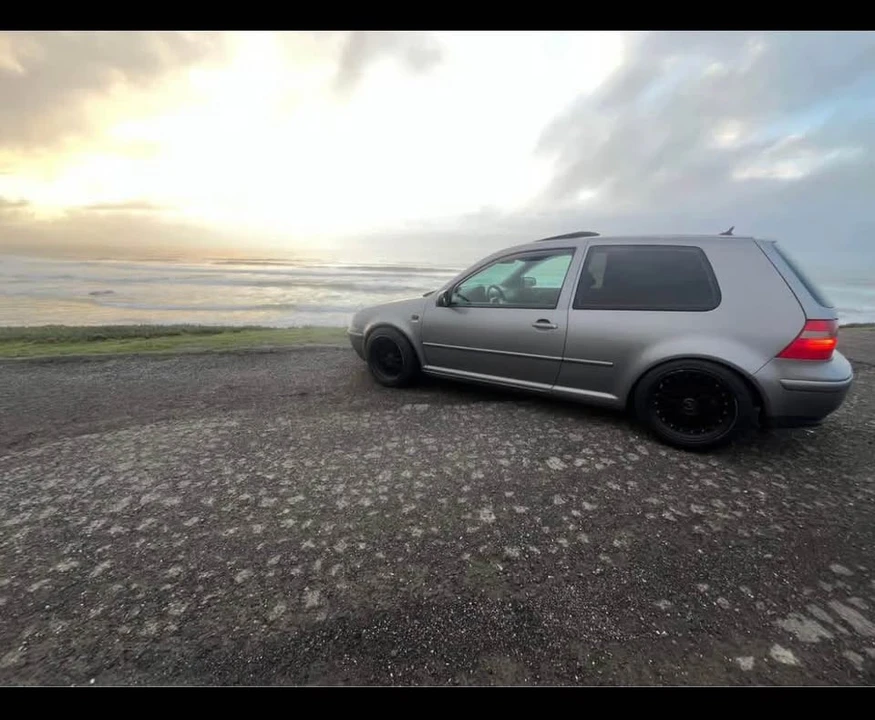 2005 Volkswagen GTI Mk5 - Image 2 of 3