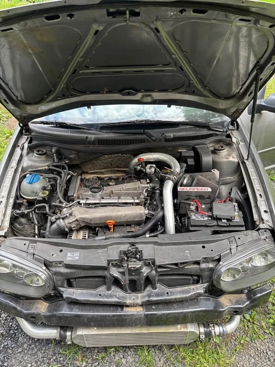 2005 Volkswagen GTI Mk5 - Image 8 of 17