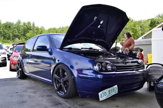 2005 Volkswagen GTI 1.8T Hatchback Coupe 2D