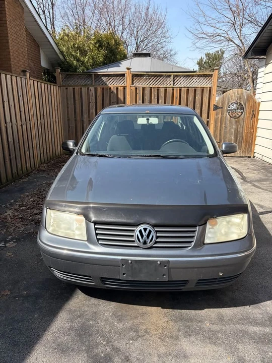 2005 Volkswagen Jetta - Image 6 of 10