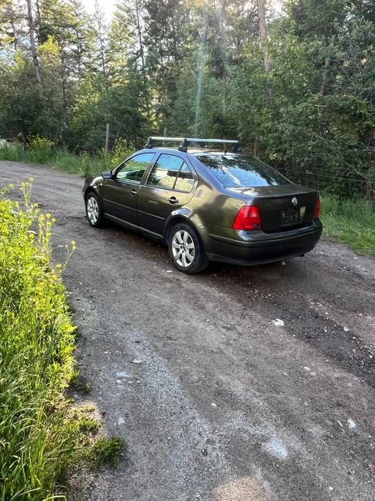 2005 Volkswagen A4 Jetta - Image 3 of 12