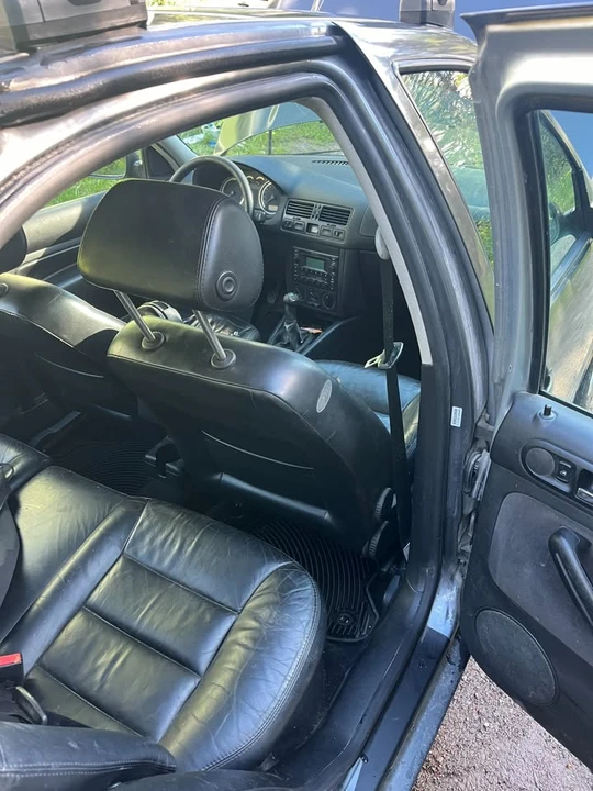 2005 Volkswagen A4 Jetta - Image 11 of 12