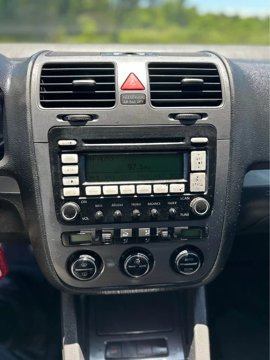 2005 Volkswagen A4 Jetta - Image 13 of 13