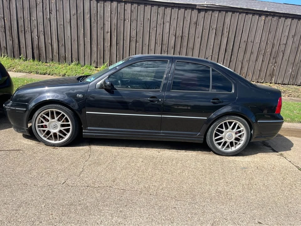 2005 Volkswagen A4 Jetta - Image 2 of 12