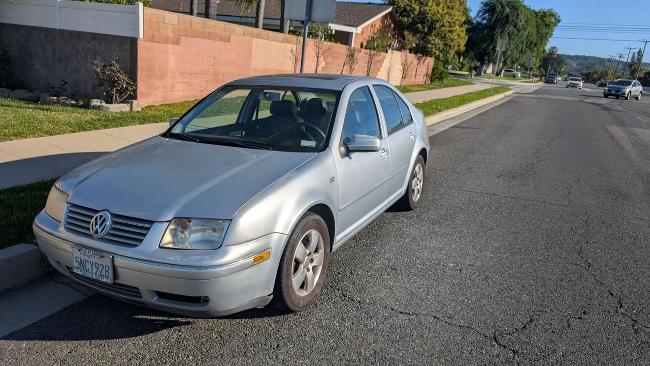 2005 Volkswagen A4 Jetta - Image 4 of 12