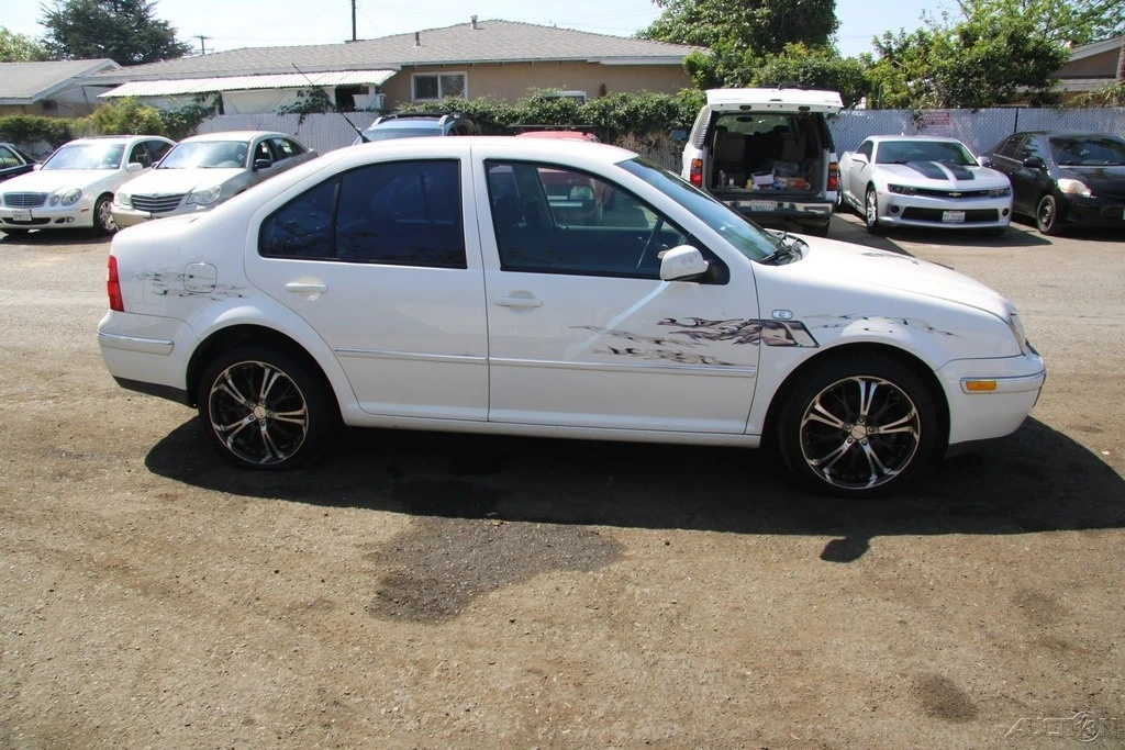 2005 Volkswagen A4 Jetta - Image 9 of 21