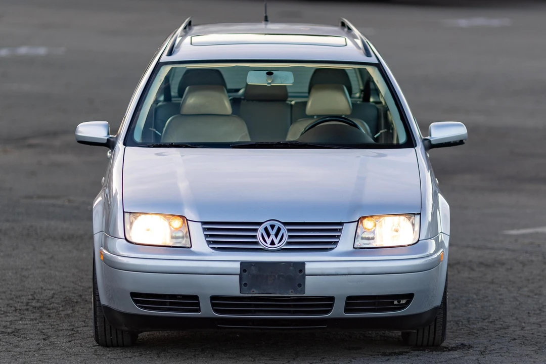 2005 Volkswagen A4 Jetta - Image 2 of 31