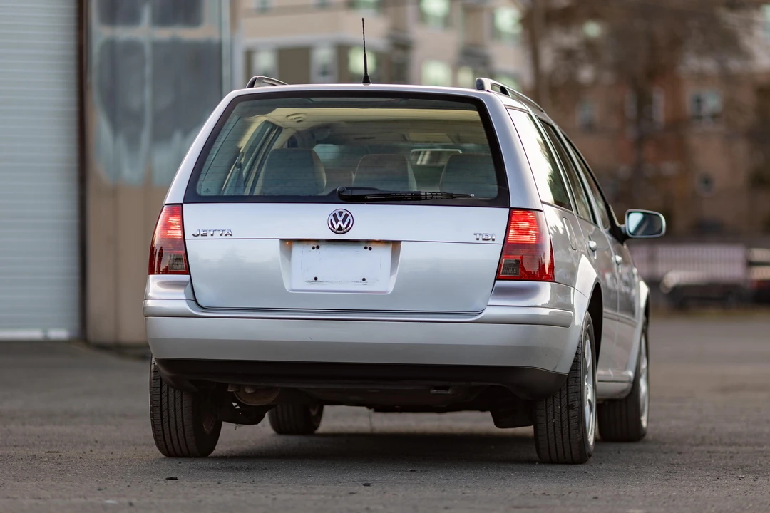 2005 Volkswagen A4 Jetta - Image 18 of 31
