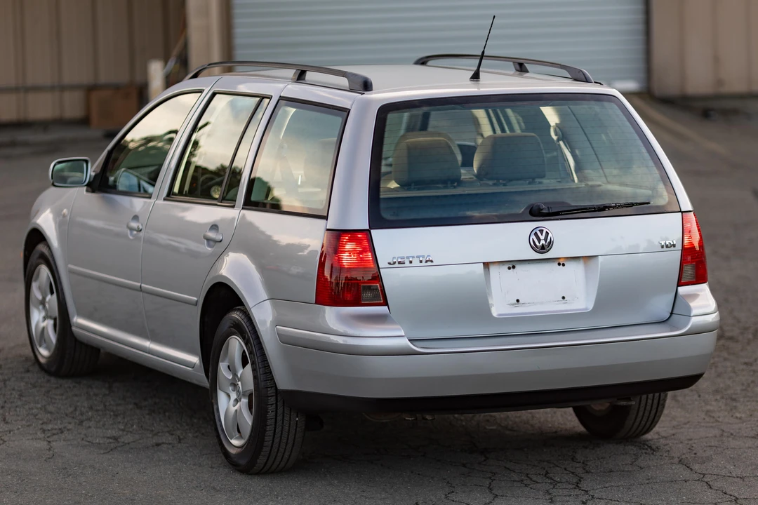 2005 Volkswagen A4 Jetta - Image 17 of 31