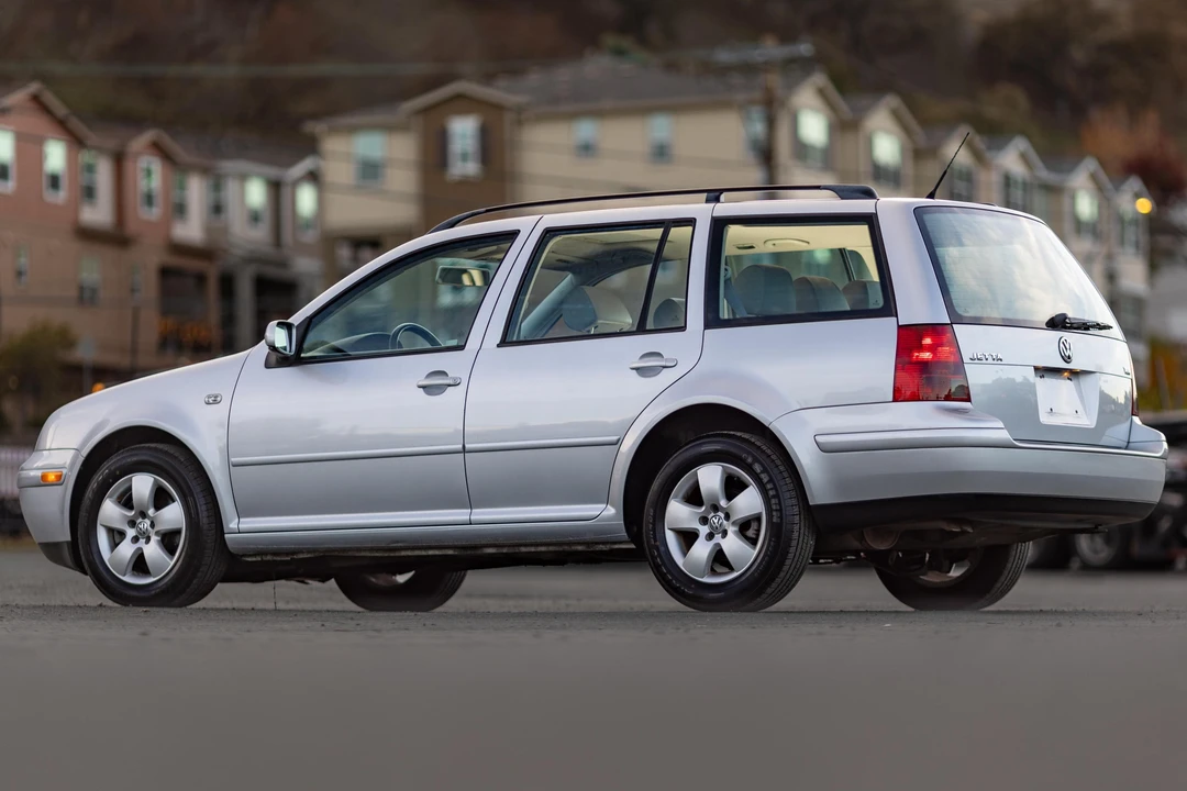 2005 Volkswagen A4 Jetta - Image 4 of 31
