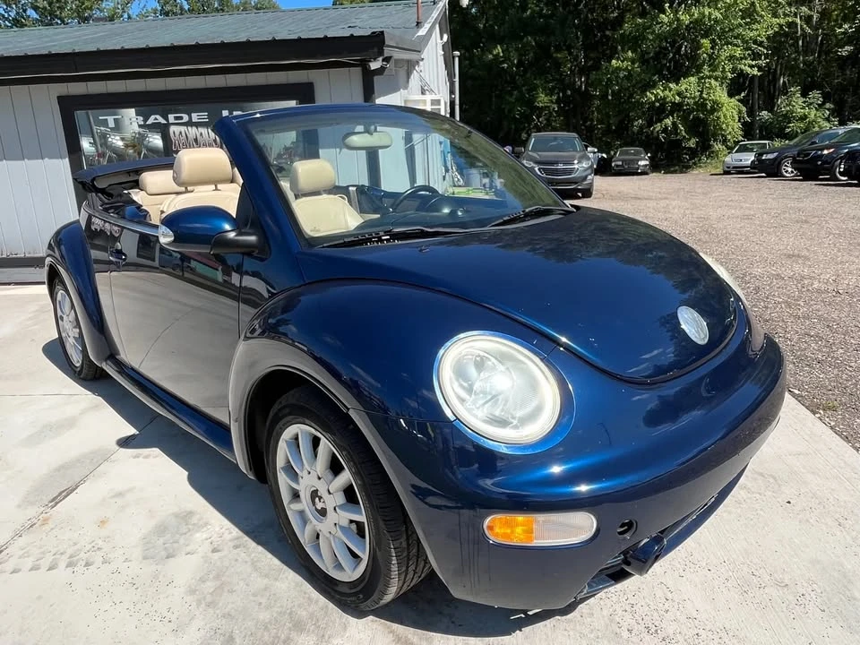 2005 Volkswagen New Beetle - Image 15 of 20