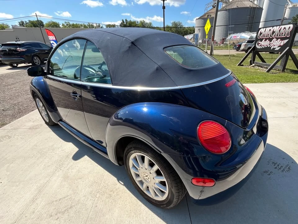 2005 Volkswagen New Beetle - Image 6 of 20