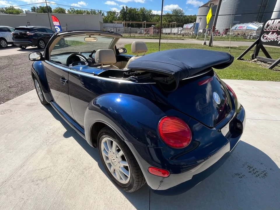 2005 Volkswagen New Beetle - Image 7 of 20