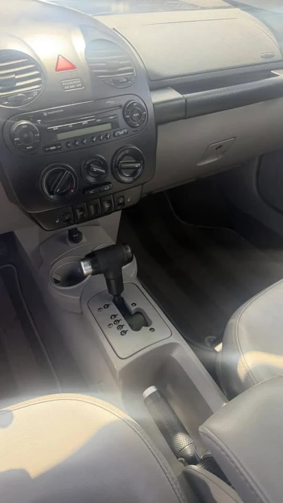 2005 Volkswagen New Beetle - Image 14 of 14