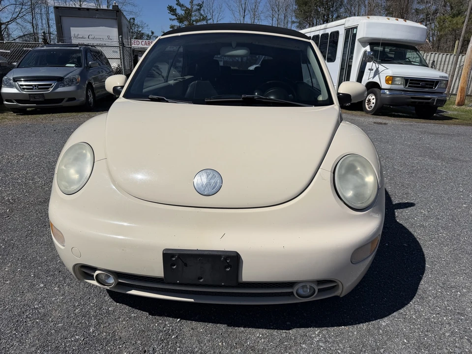 2005 Volkswagen New Beetle - Image 15 of 21