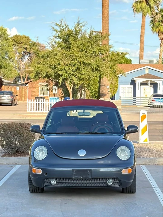 2005 Volkswagen New Beetle - Image 5 of 14