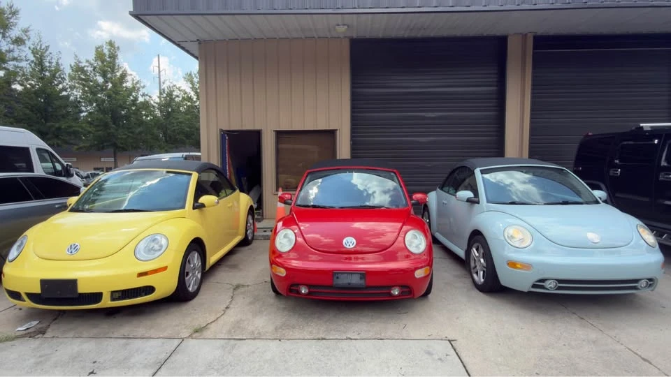 2005 Volkswagen New Beetle - Image 17 of 20