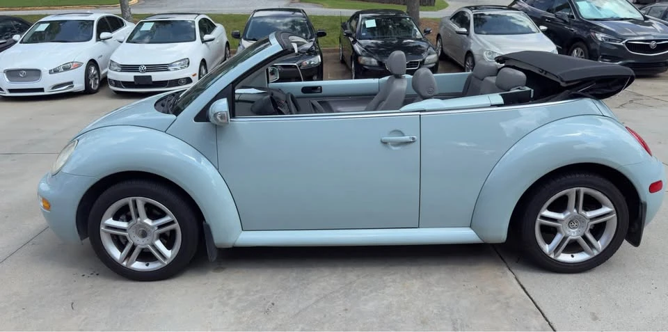 2005 Volkswagen New Beetle - Image 6 of 20
