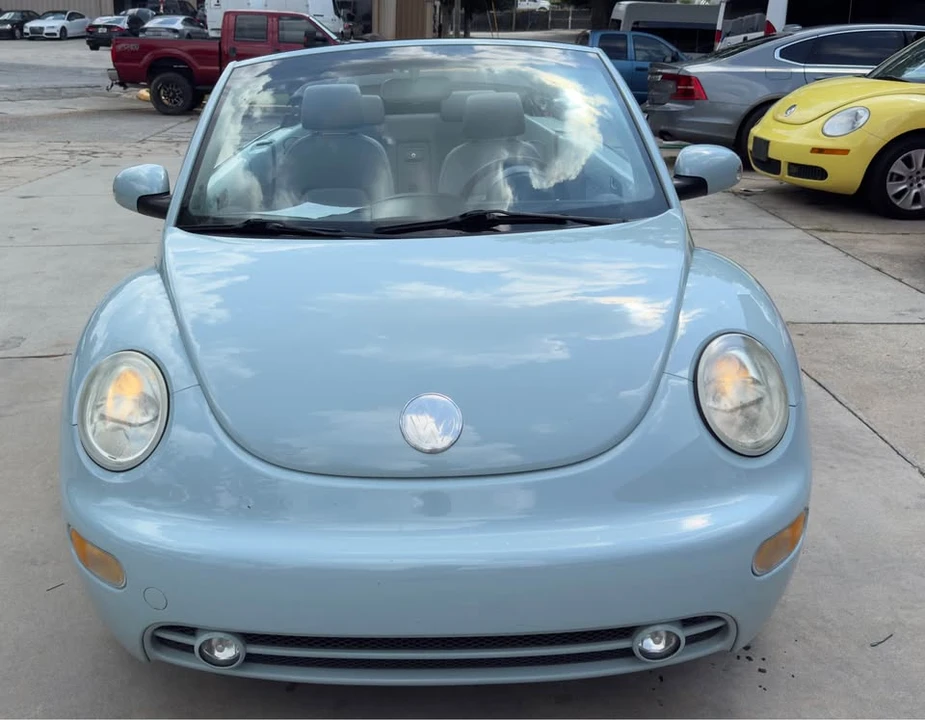 2005 Volkswagen New Beetle - Image 7 of 20