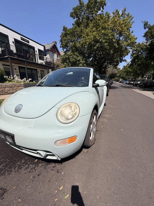 2005 Volkswagen New Beetle - Image 22 of 24