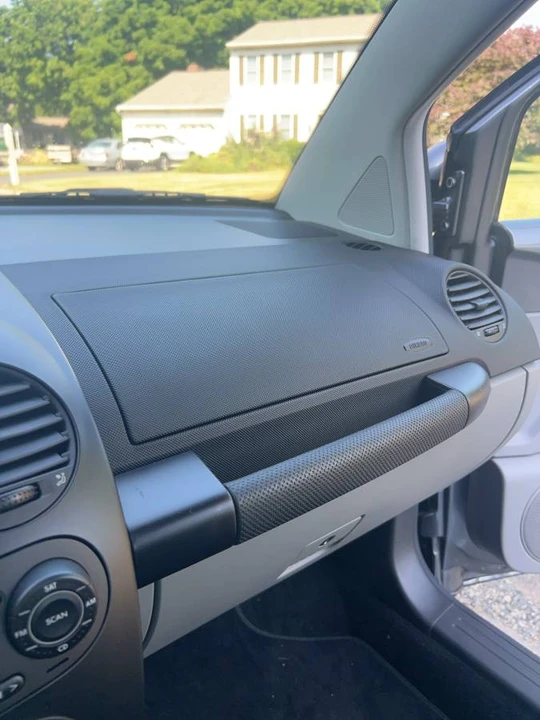 2005 Volkswagen New Beetle - Image 11 of 23