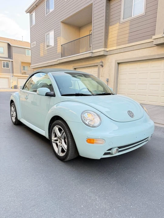 2005 Volkswagen New Beetle - Image 3 of 16