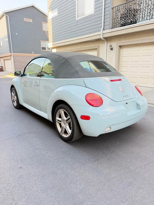 2005 Volkswagen New Beetle - Image 6 of 16
