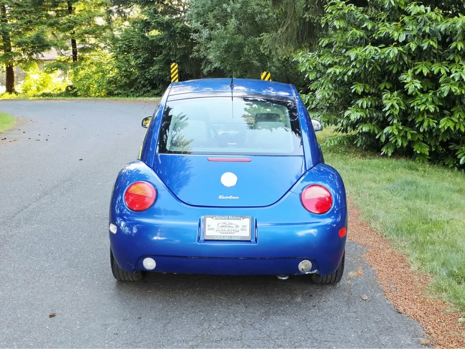 2005 Volkswagen New Beetle - Image 8 of 14