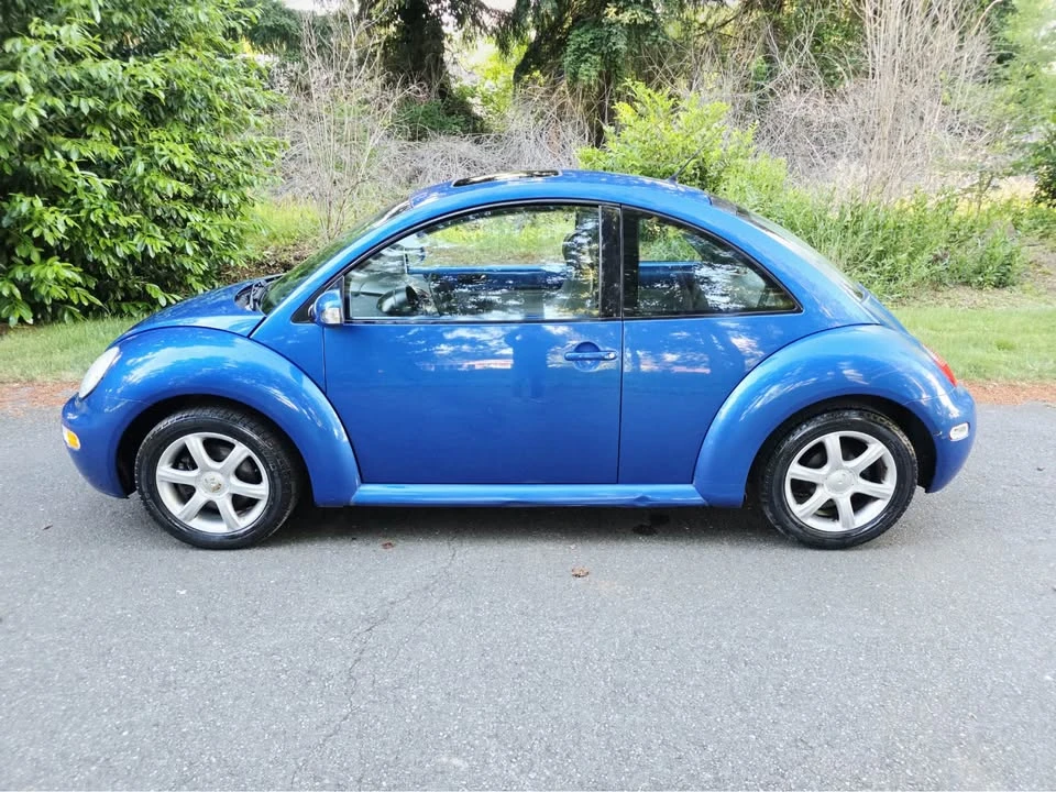 2005 Volkswagen New Beetle - Image 2 of 14