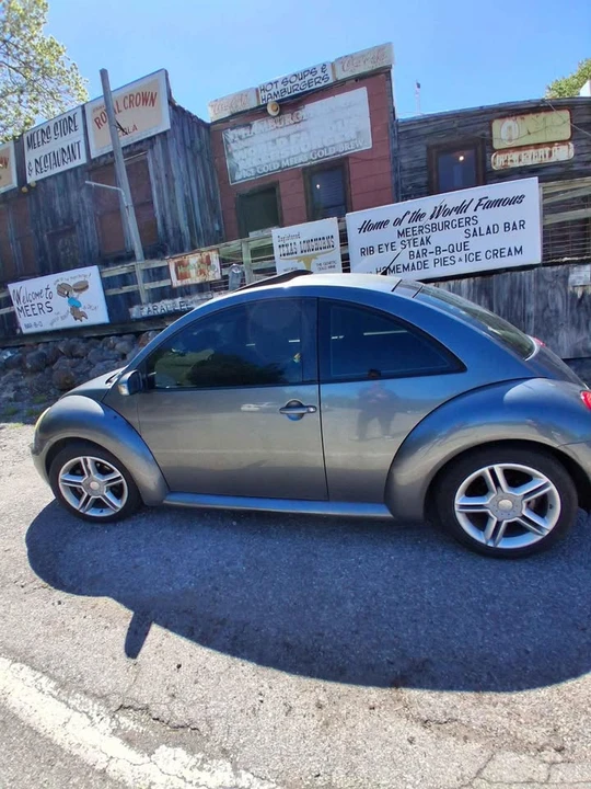 2005 Volkswagen New Beetle - Image 6 of 6