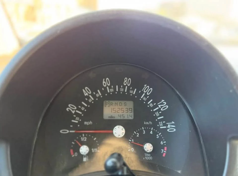 2005 Volkswagen New Beetle - Image 12 of 12