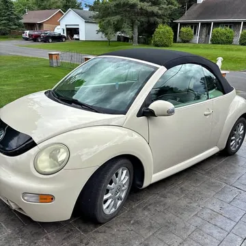 2005 Volkswagen New Beetle