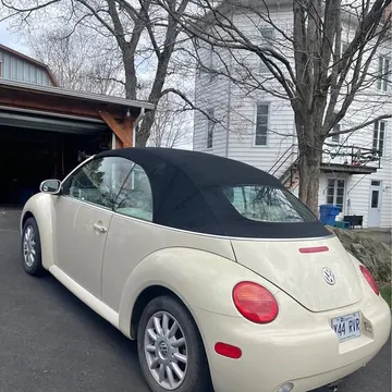 2005 Volkswagen New Beetle