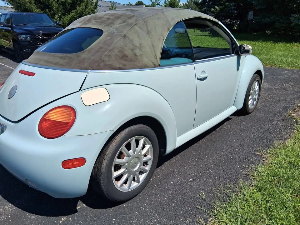 2005 Volkswagen New Beetle - Image 3 of 9