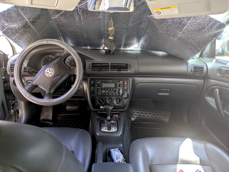 2005 Volkswagen Passat - Image 3 of 14