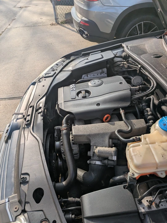 2005 Volkswagen Passat - Image 6 of 14